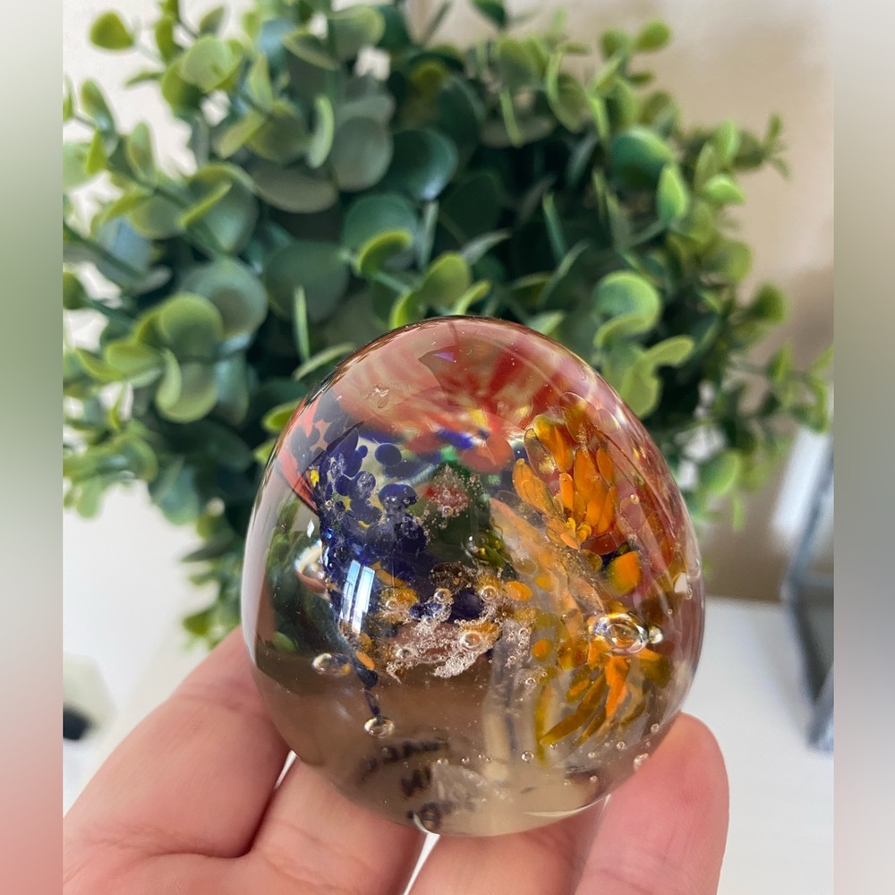 Beautiful vintage floral blue red yellow blown glass paperweight 2.5x2.5”